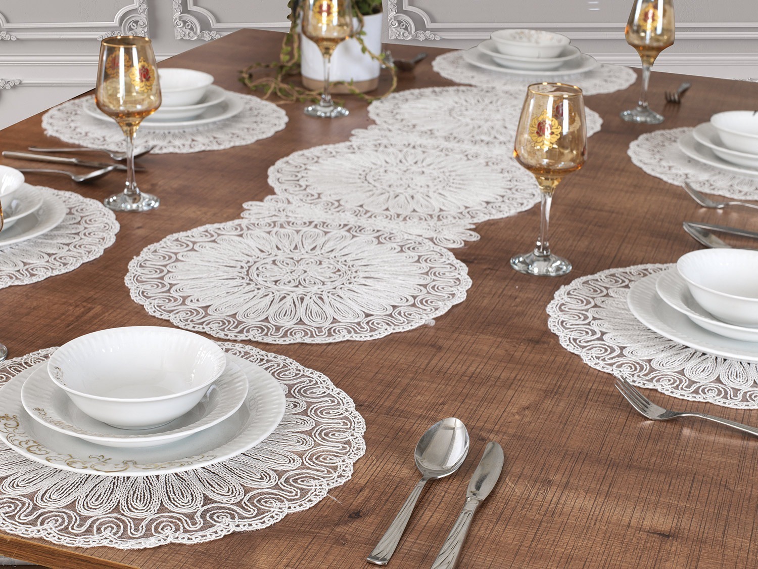 tischläufer,amerikanischesservierrteller,dining room set, runner, decke,tischdecke