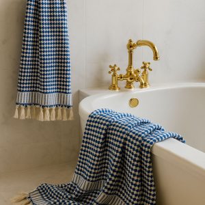 Hamamtuch Pompom Blue -Luxuriöses Pompon-Hamamtuch – Extraweich & Kuschelig